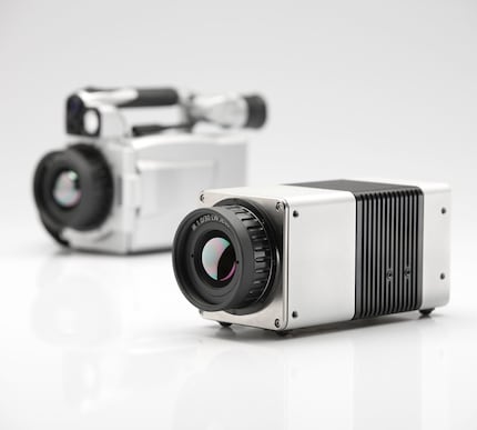 VarioCAM HD サーモグラフィーカメラ